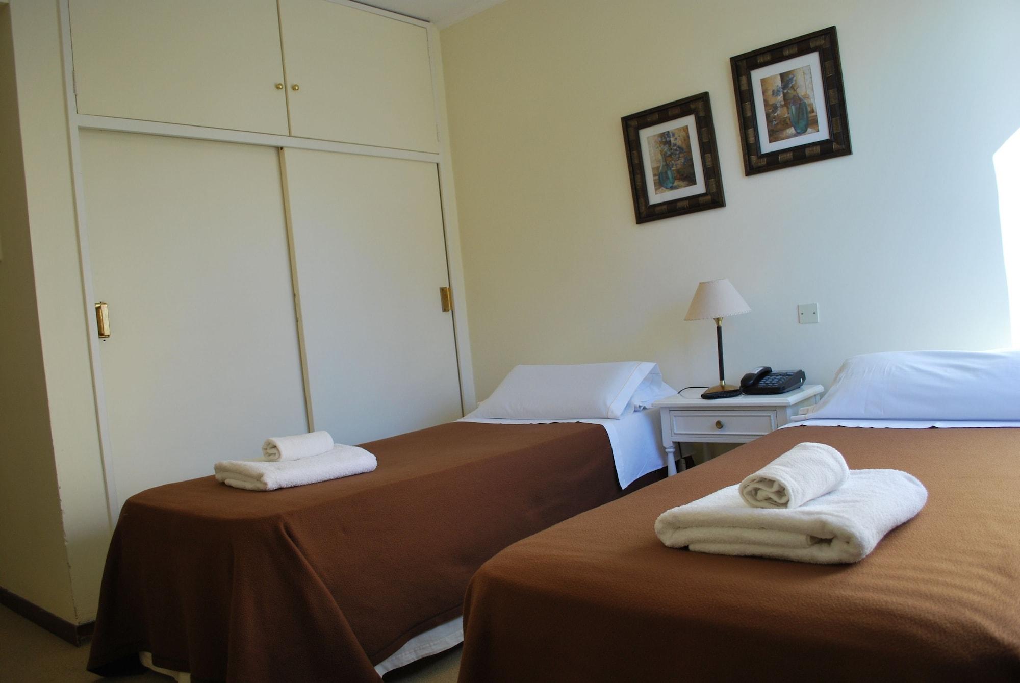 Hotel Gran Madryn プエルト・マドリン エクステリア 写真