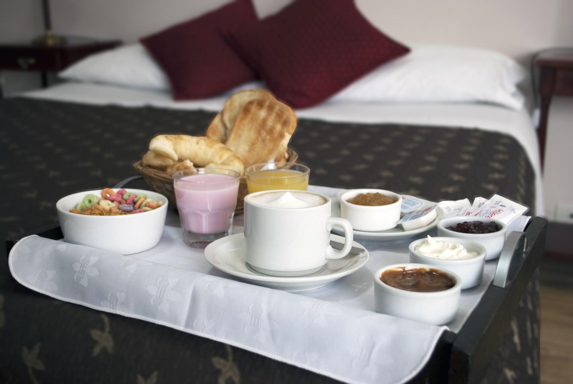 Hotel Gran Madryn プエルト・マドリン エクステリア 写真